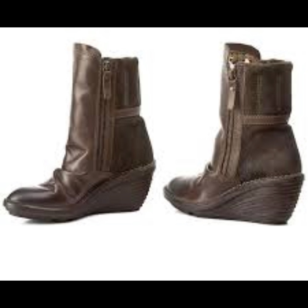 NWT Fly London Simi Boots